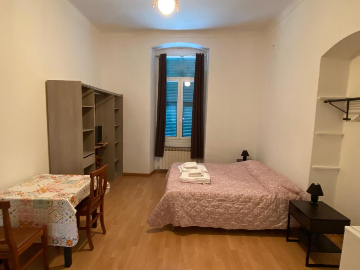 Cavour Guest House Ventimiglia Eksteriør billede