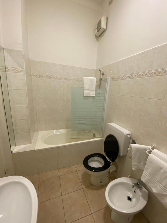 Cavour Guest House Ventimiglia Eksteriør billede