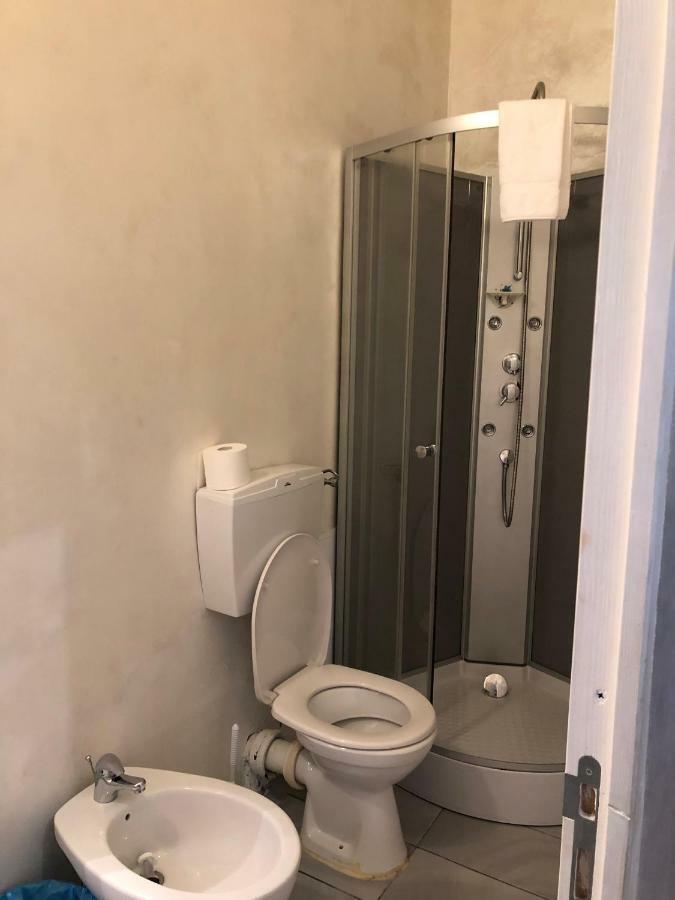 Cavour Guest House Ventimiglia Eksteriør billede